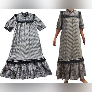 Vintage Hawaiian Muumuu Maxi Dress 6 Cottagecore Floral Lace Prairie Victorian